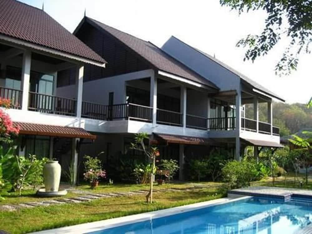 Villa Molek Лангкави Экстерьер фото